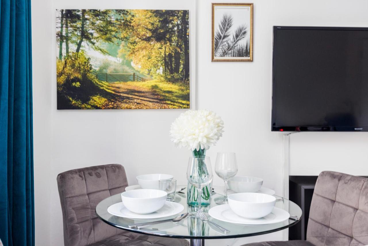 2 Bed Apartment London Bagian luar foto